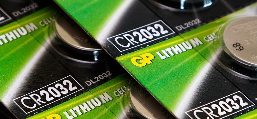 Lithium battery cells for energy storage